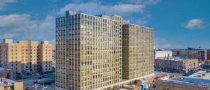 Exterior Lincoln Park Plaza, Aerial view Residential building and surrounding area, photo taken on a sunny day with clouds